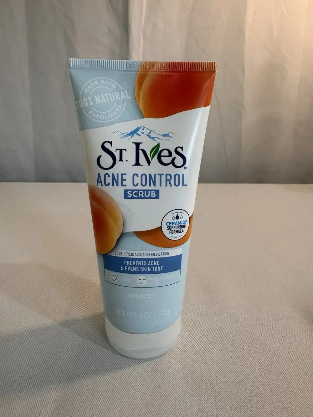 St. Ives Apricot Scrub Blemish Control 6oz Ex 4/26